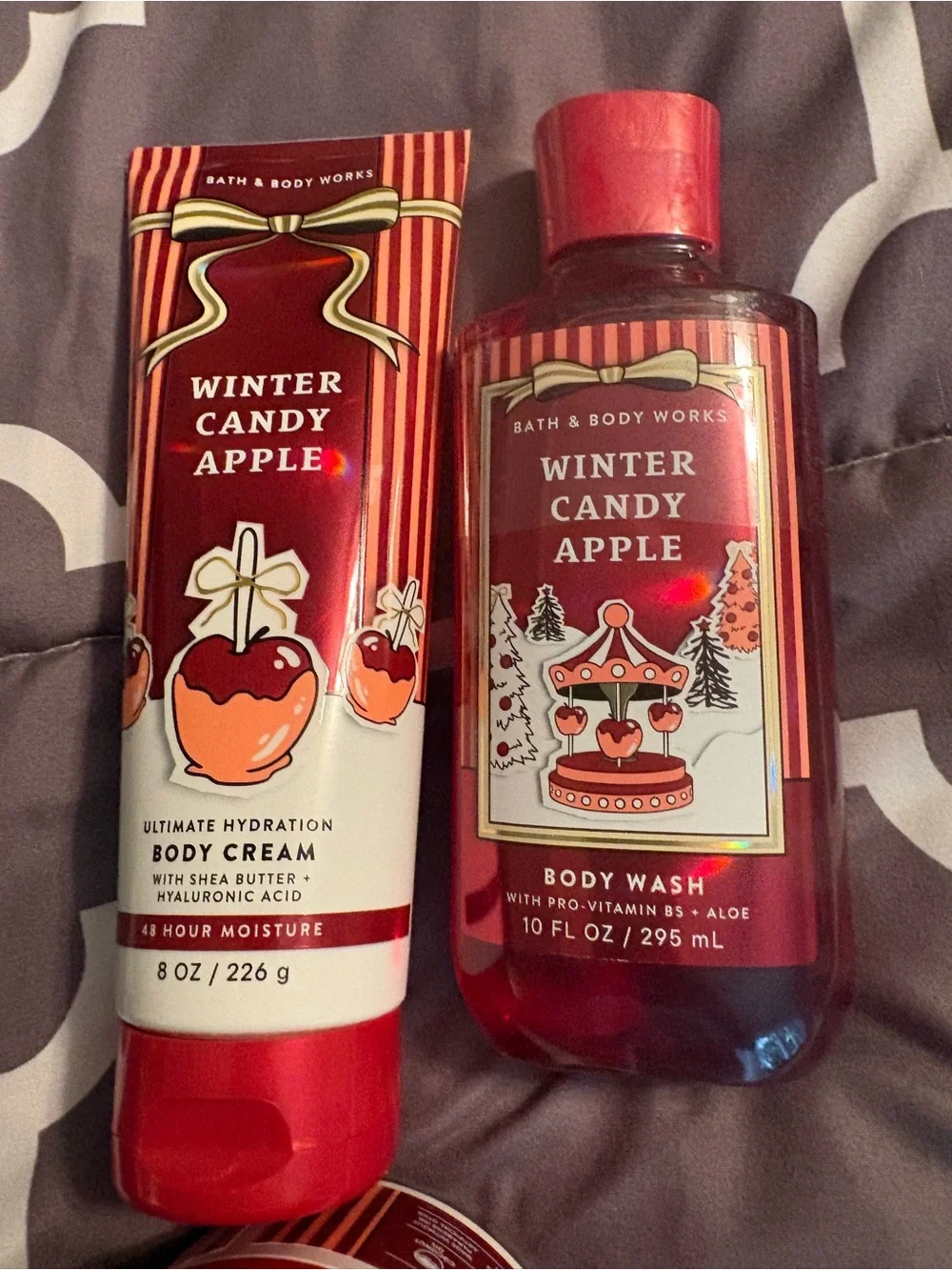 Bath & Body Works Winter Candy Apple Set - Red